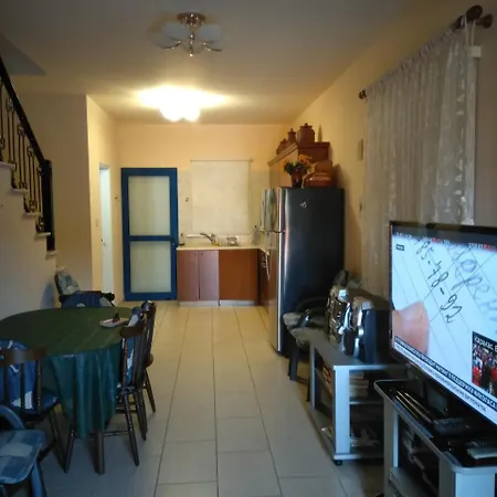 Sunny Maisonette Limassol