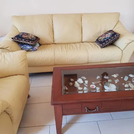 Sunny Maisonette * לימסול