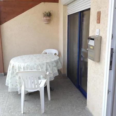 Sunny Maisonette דירה לימסול
