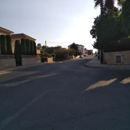דירה Sunny Maisonette